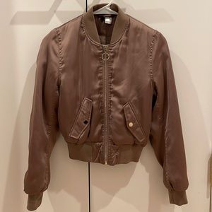 H&M dark champagne bomber in size 2. Worn once